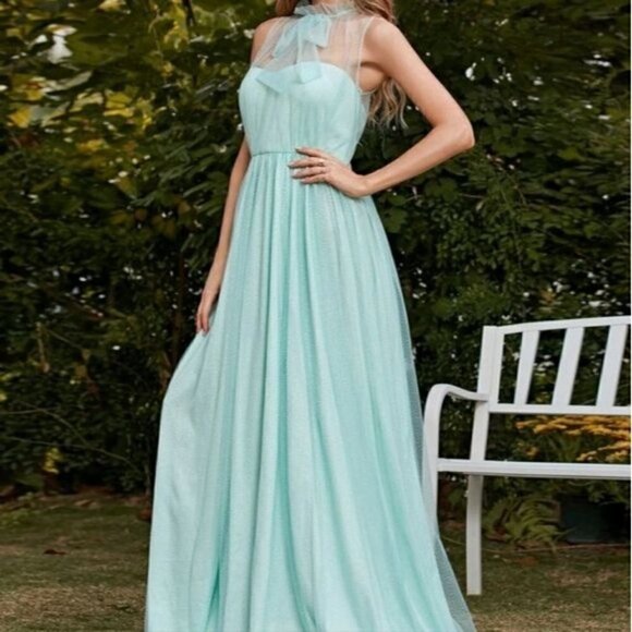 MINT BLUE RUFFLE SHEER STAND COLLAR PREMIUM BRAND AND QUALITY SPECIAL EV… - Picture 3 of 9